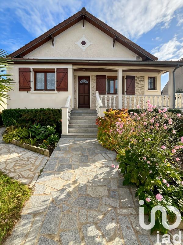 Maison - 160 m² - 7 pièces