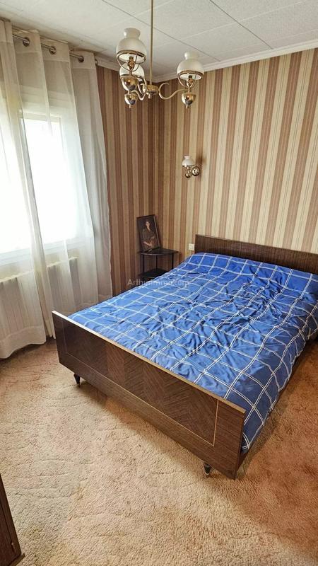 Maison - 95 m² - 5 pièces