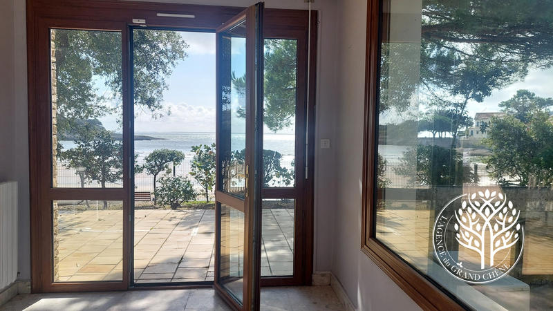 Villa - 187 m² - 7 pièces