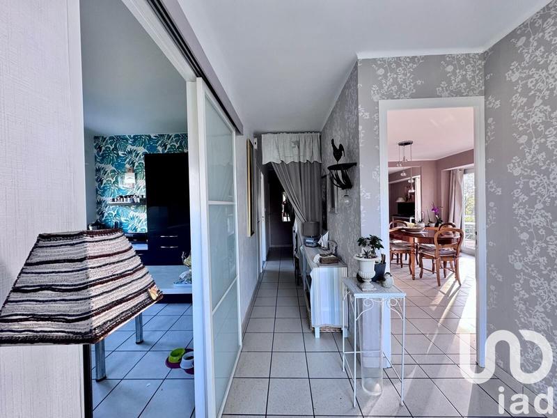 Maison - 179 m² - 8 pièces