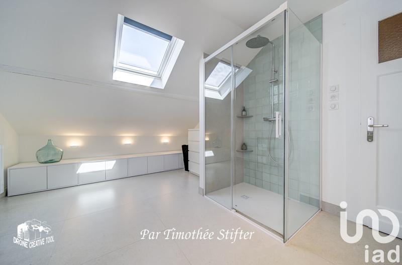 Maison - 136 m² - 6 pièces