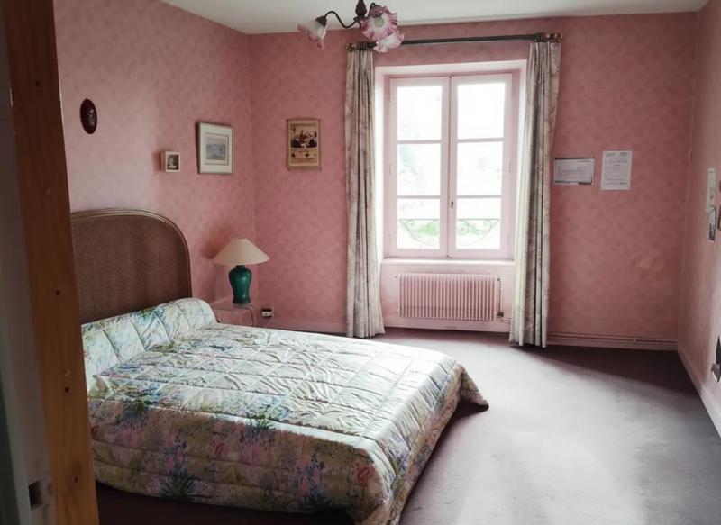 Maison - 320 m² - 6 pièces