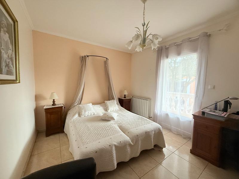 Maison - 187 m² - 6 pièces