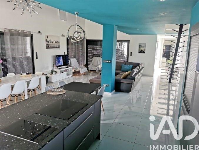 Maison - 171 m² - 6 pièces