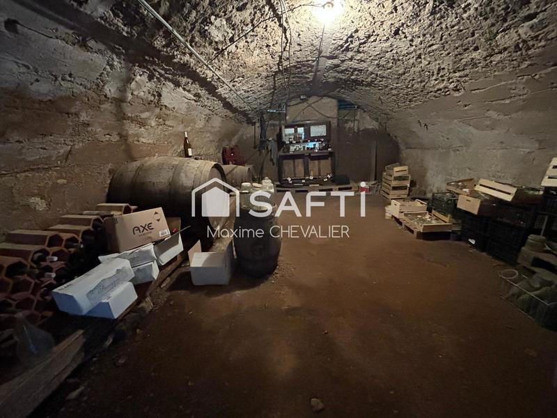 Maison - 234 m² - 6 pièces