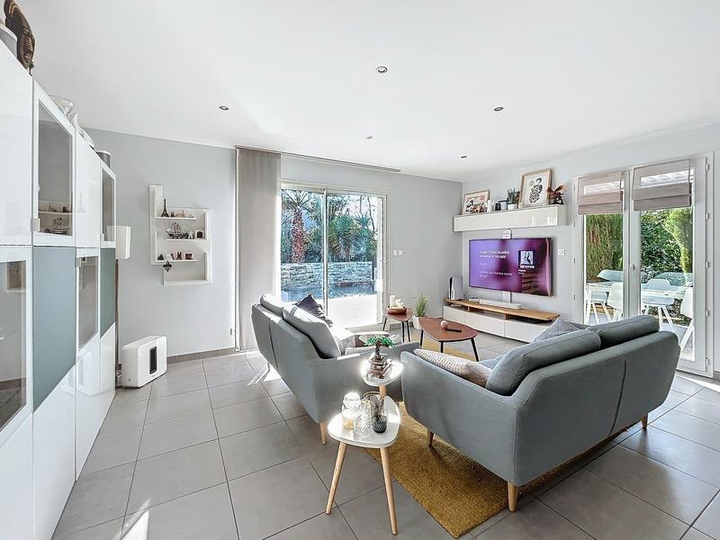 Maison - 101 m² - 4 pièces