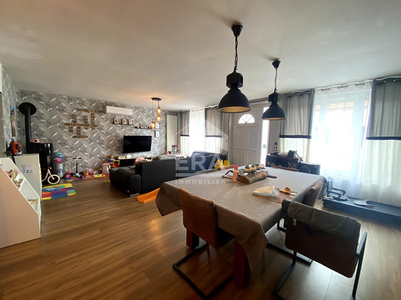 Maison - 144 m² - 6 pièces