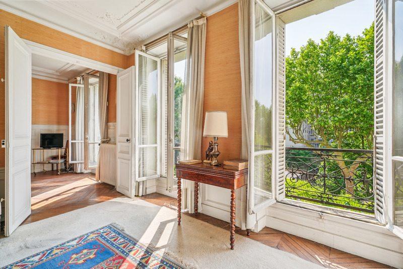 Appartement - 104 m² - 4 pièces