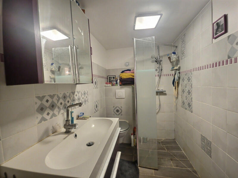 Maison - 178 m² - 8 pièces