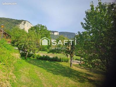 Terrain - 1 142 m²