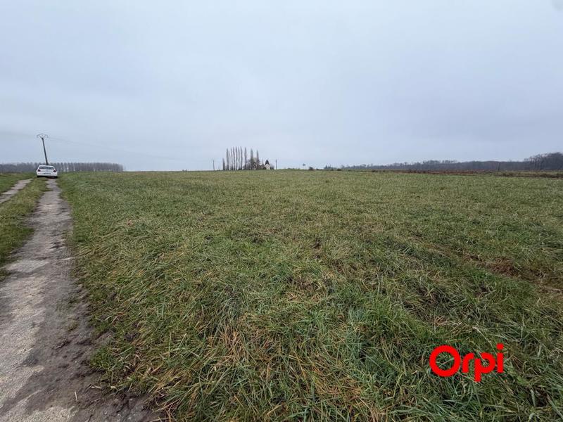 Terrain constructible - 2 098 m²