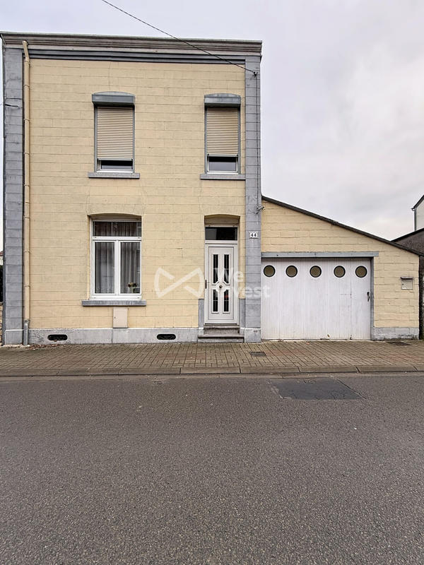 Maison - 100 m² - 5 pièces