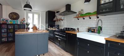 Maison - 157 m² - 5 pièces