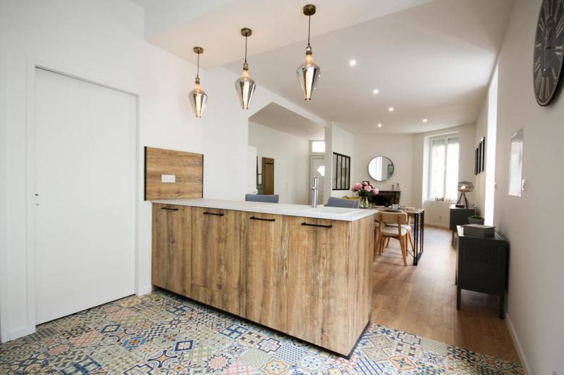 Maison - 121 m² - 5 pièces