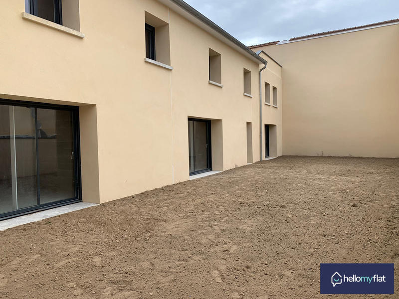 Appartement - 100 m² - 4 pièces