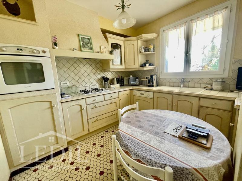 Maison - 115 m² - 6 pièces