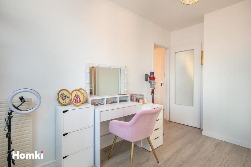 Appartement - 79 m² - 4 pièces