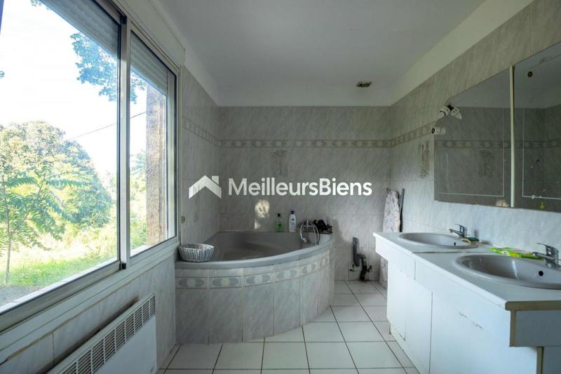 Maison - 87 m² - 3 pièces