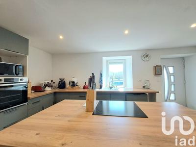 Maison - 158 m² - 5 pièces