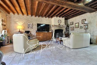 Maison - 176 m² - 7 pièces