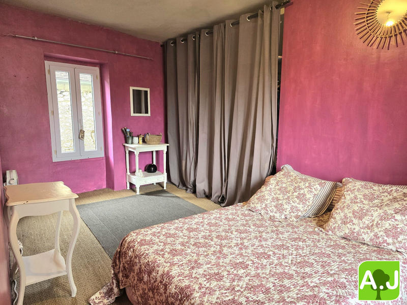 Maison - 84 m² - 4 pièces