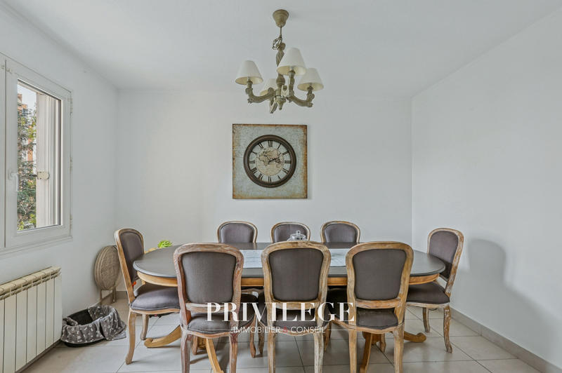 Appartement - 109 m² - 5 pièces