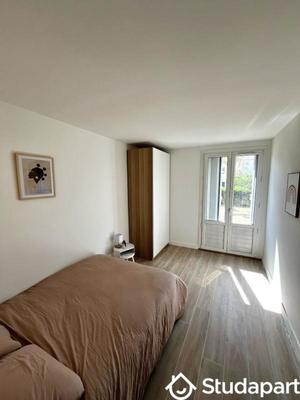 Chambre - 10 m² - 1 pièce