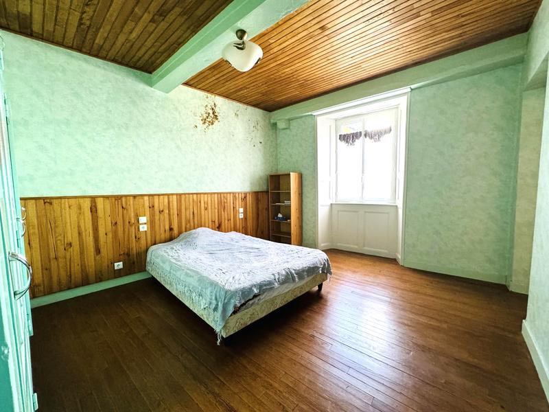 Immeuble - 230 m² - 7 pièces