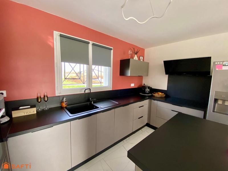 Maison - 90 m² - 4 pièces