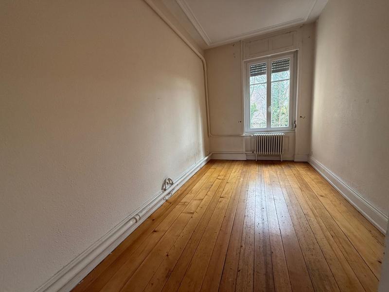 Appartement - 150 m² - 6 pièces