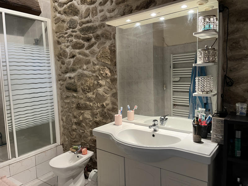 Propriété - 400 m² - 16 pièces