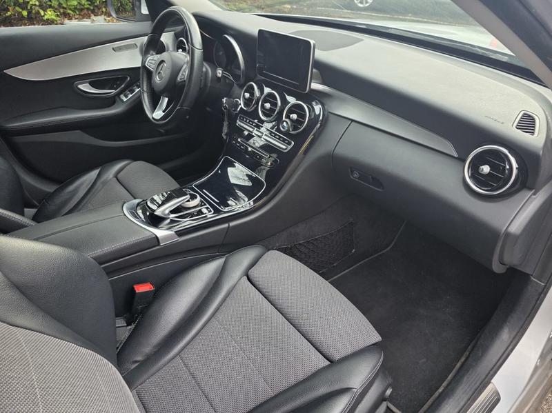 Mercedes Classe c 180 156 9g-Tronic Avantgarde Line - Automatique Entretien constructeur