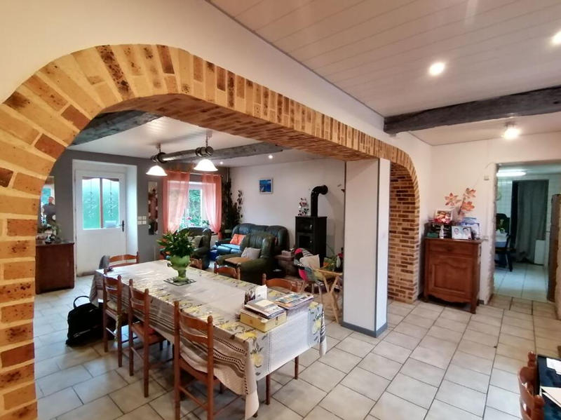 Maison - 430 m² - 14 pièces