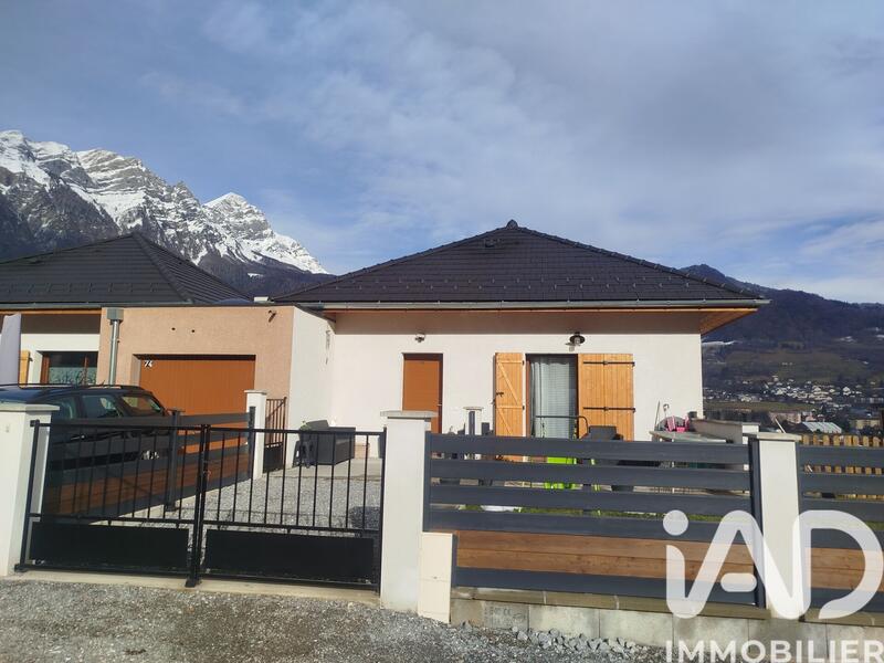 Maison - 98 m² - 4 pièces