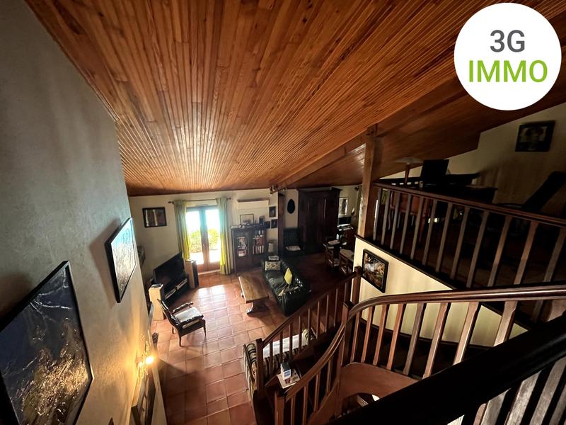 Maison - 144 m² - 6 pièces