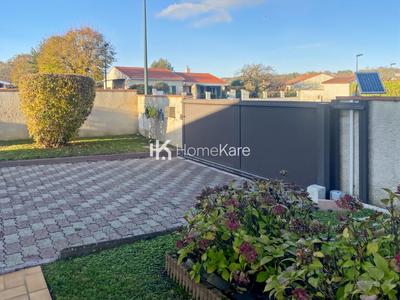 Maison traditionnelle - 115 m² - 4 pièces