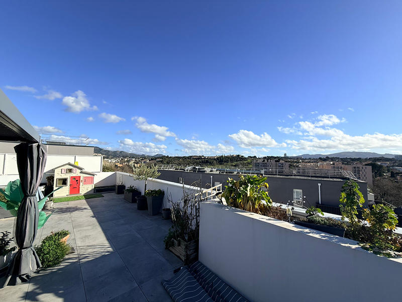 Appartement - 70 m² - 3 pièces