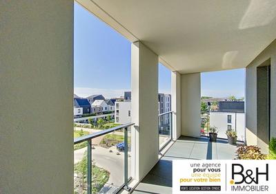 Appartement - 100 m² - 4 pièces