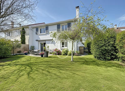 Maison - 145 m² - 7 pièces