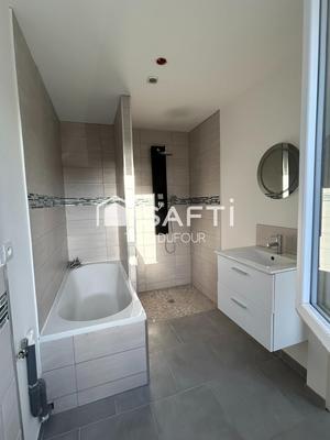 Maison - 85 m² - 3 pièces