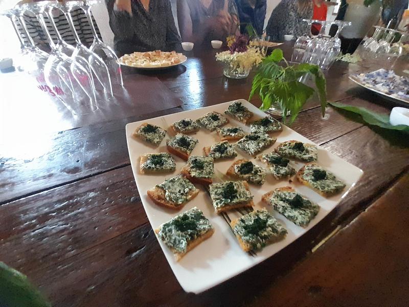 Le sentier des 5 sens au Domaine les Hauts de Riquets balade gourmande