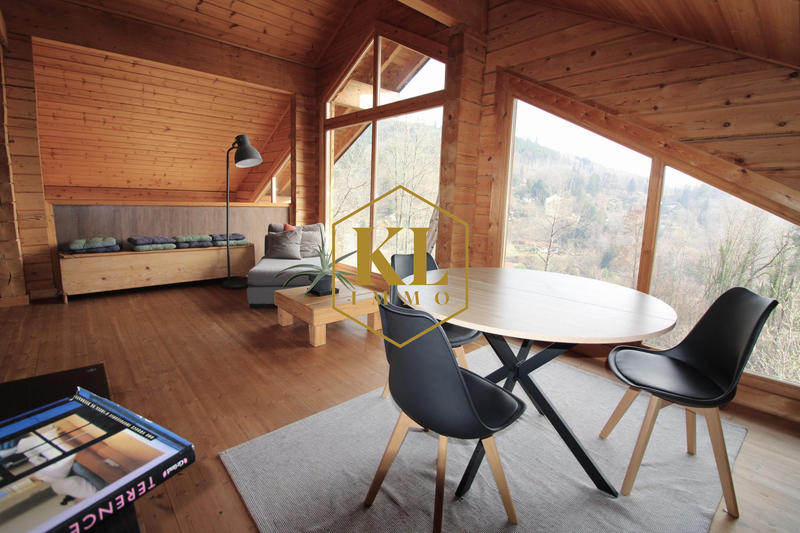 Châlet - 159 m² - 6 pièces