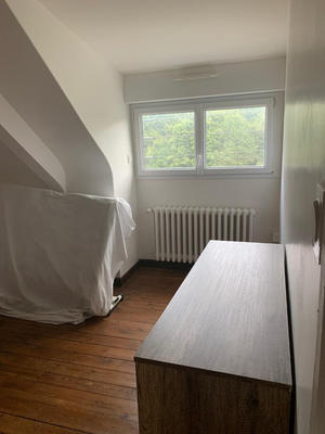 Maison - 250 m² - 6 pièces