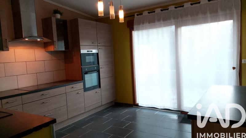 Maison - 77 m² - 5 pièces