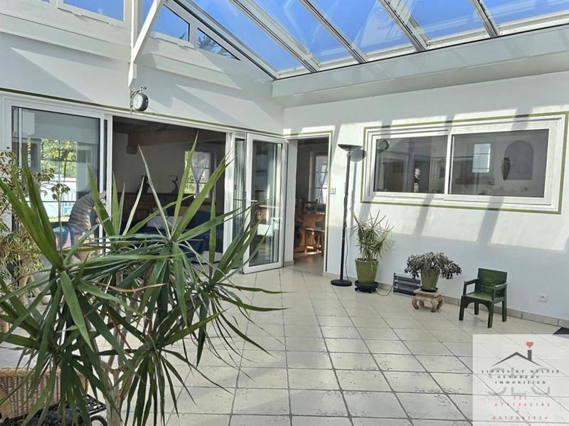 Maison - 165 m² - 7 pièces