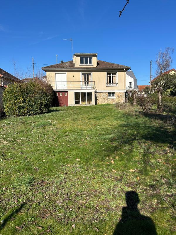 Maison - 87 m² - 4 pièces