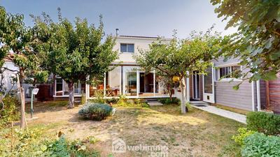 Maison - 110 m² - 5 pièces