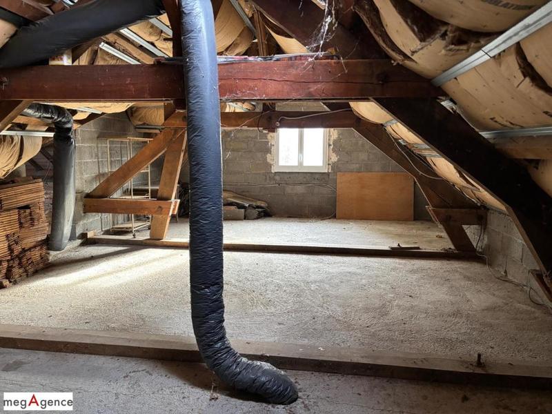 Maison traditionnelle - 140 m² - 6 pièces