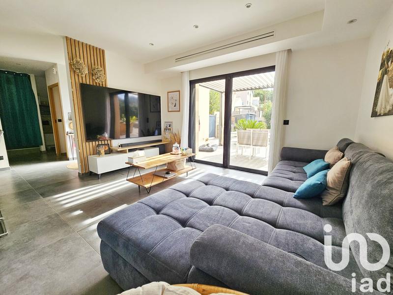 Maison - 120 m² - 4 pièces