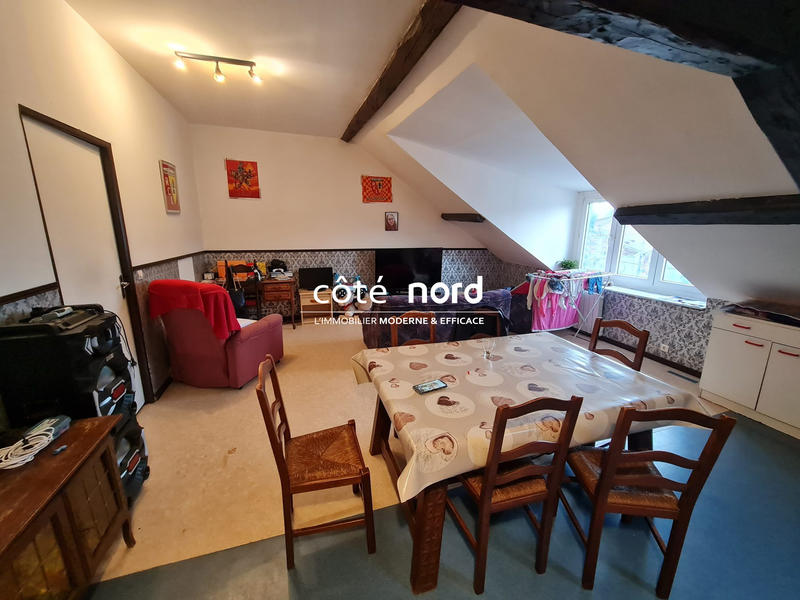 Maison - 310 m² - 12 pièces